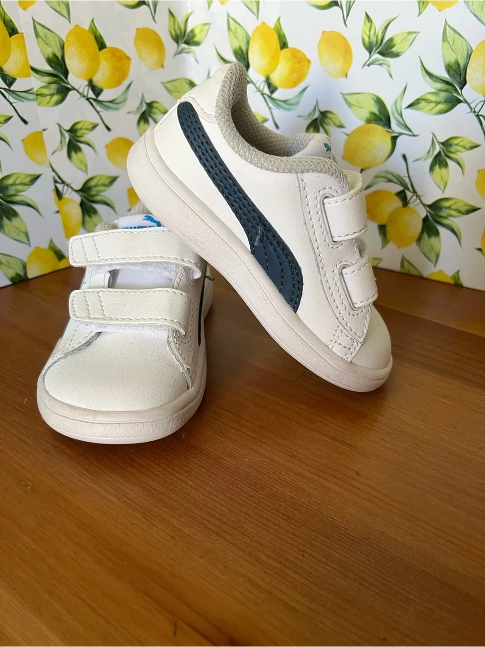 Puma Toddlers White Sneakers with Navy Accent size 5C